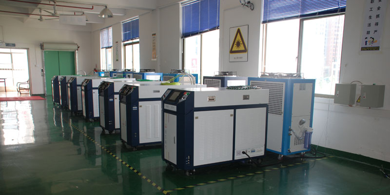 通發激光TFL-500PF<a href='http://m.yeqianz.cn/product/2.htm' class='text_a'>光纖<a href='http://m.yeqianz.cn' class='text_a'>激光焊接機</a></a>