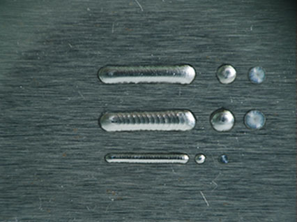 <a href='http://m.yeqianz.cn/product/3.htm' class='text_a'>模具激光焊機</a>修復鏡面模具效果